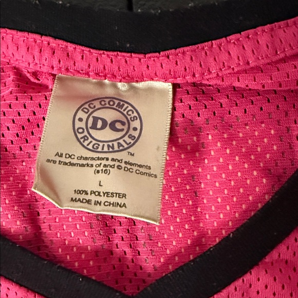 DC Comics Hot Pink Short Sleeve Tee with Yellow Wonder Woman Emblem - Picture 2 of 5